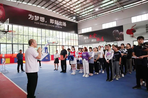 快乐运动，，，，，高效事情——bevictor伟德官网十五周年庆意见意义运动会